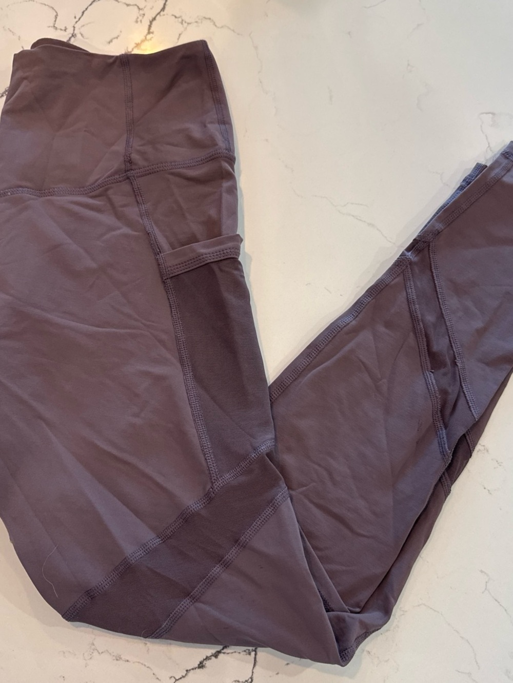 Glyder High-Rise Leggings in Mauve-Taupe